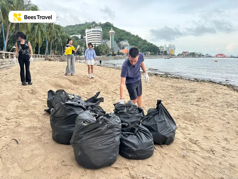 Beachside trash-cleaning activity