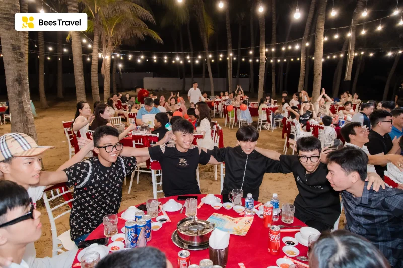 Đêm gala dinner thân tình của đoàn Bevin Food