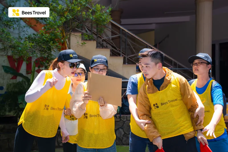 Nhận thử thách từ ban tổ chức