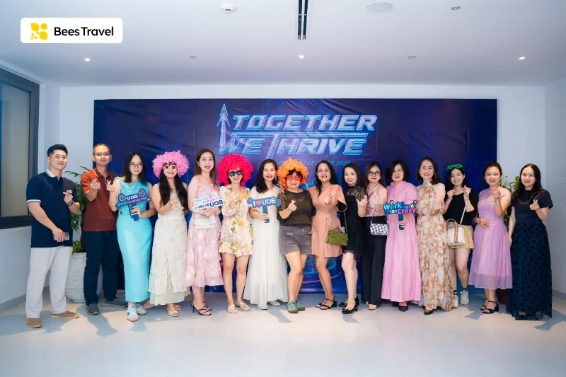 Chụp hình check in trước đêm Gala dinner